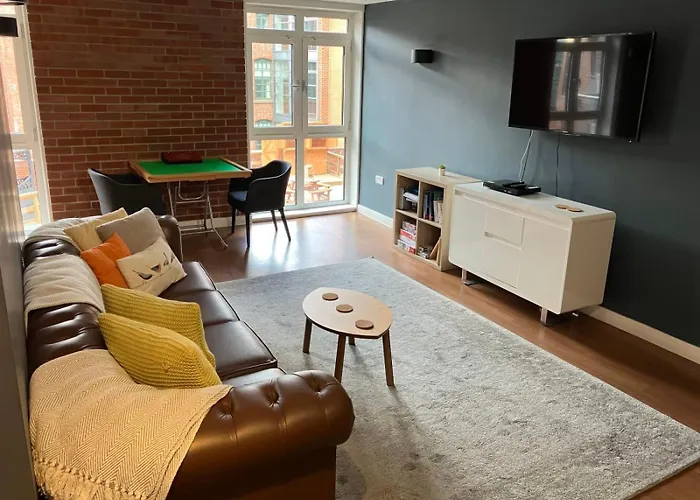 Student Roost Corner House In Sheffield