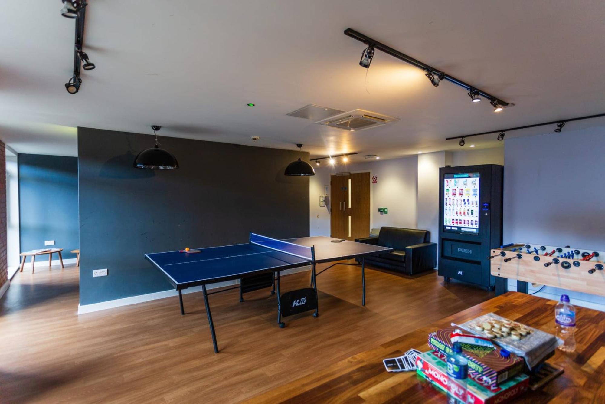 Student Roost Corner House In Apartment Sheffield
