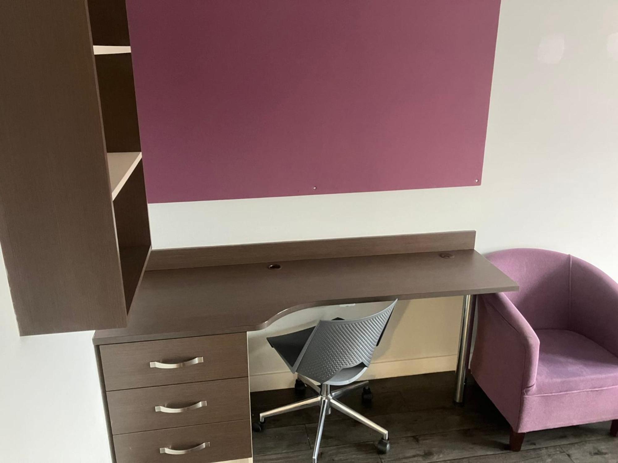 Student Roost Corner House In *